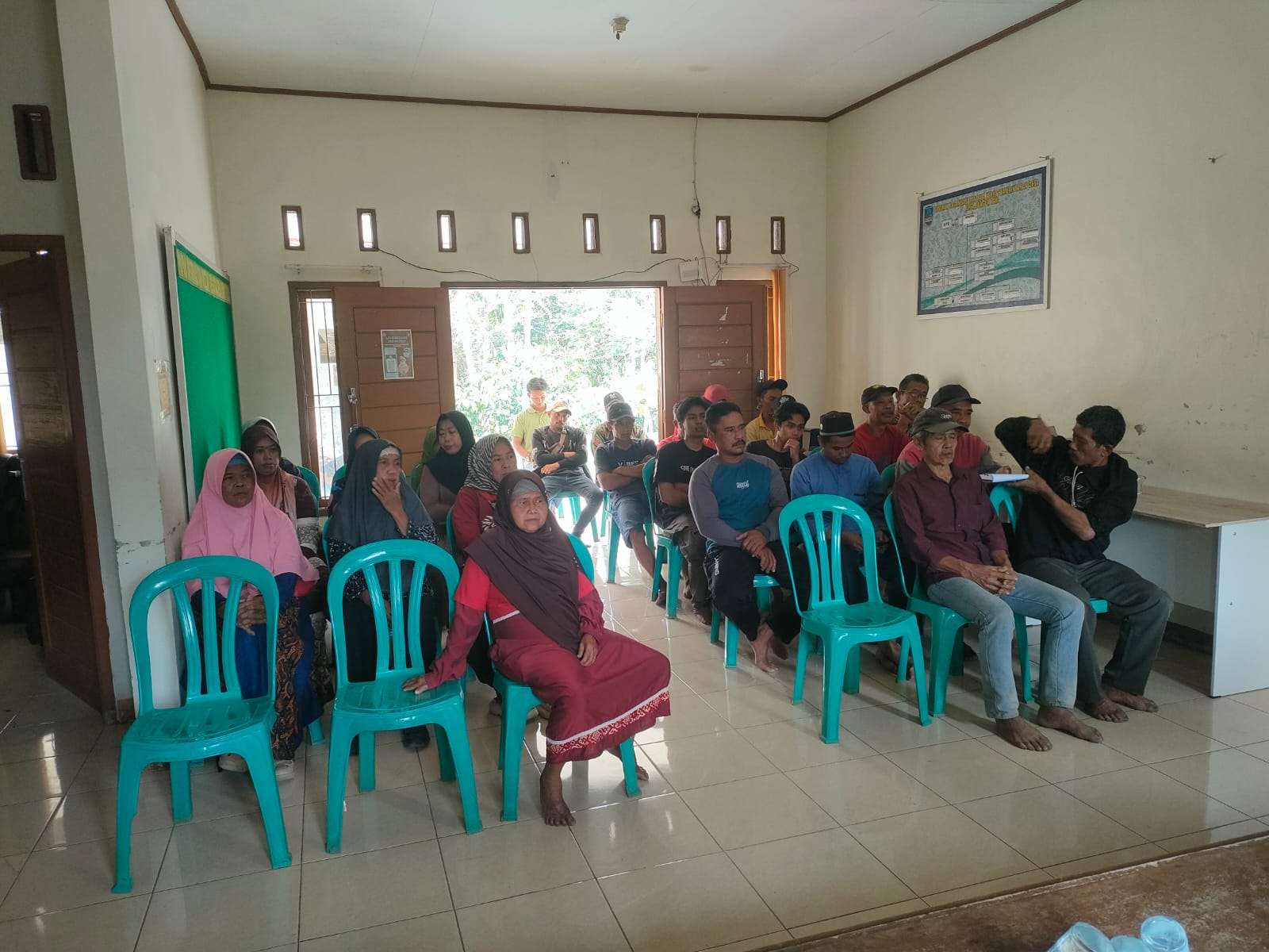 Proses Pembuatan dan Penandatanganan Rekening BJB bagi Penerima RUTILAHU di Desa Bungur Raya